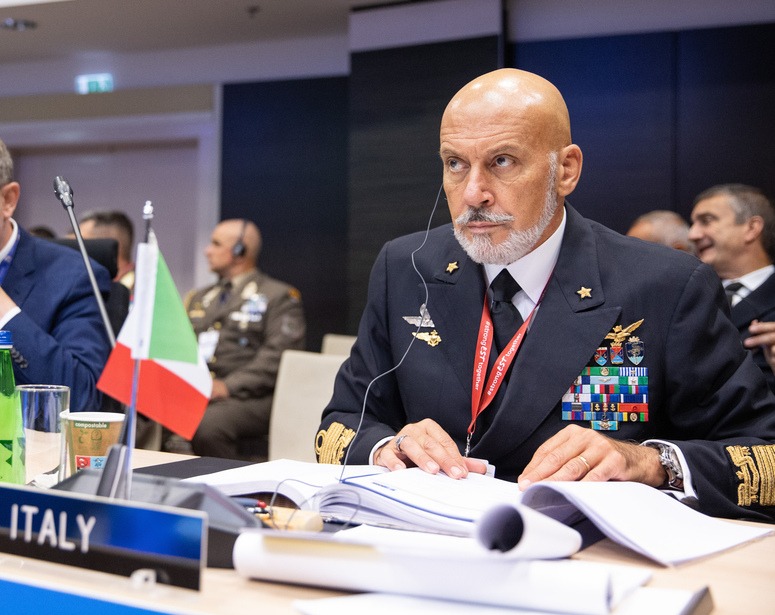 https://www.flickr.com/photos/nato/52385245116

https://www.flickr.com/photos/nato/