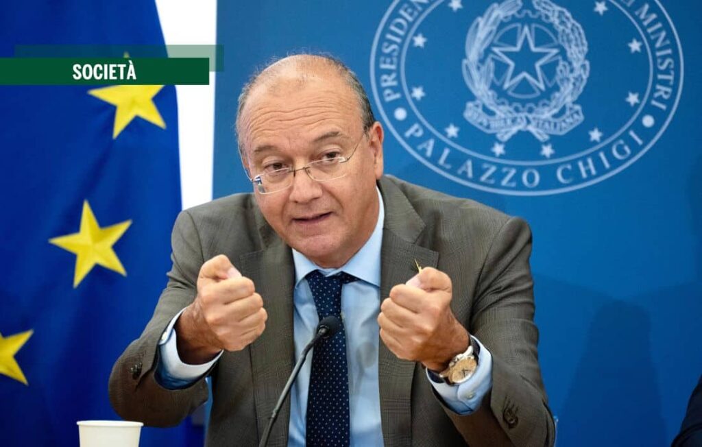 ddl Valditara, nuove regole a scuola e pene severe per chi infrange la legge